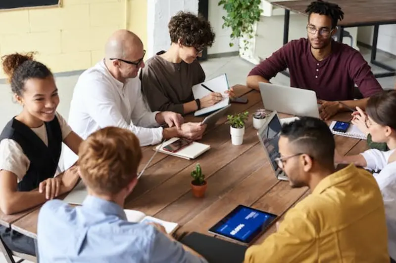 Can Monday be Used as a CRM?