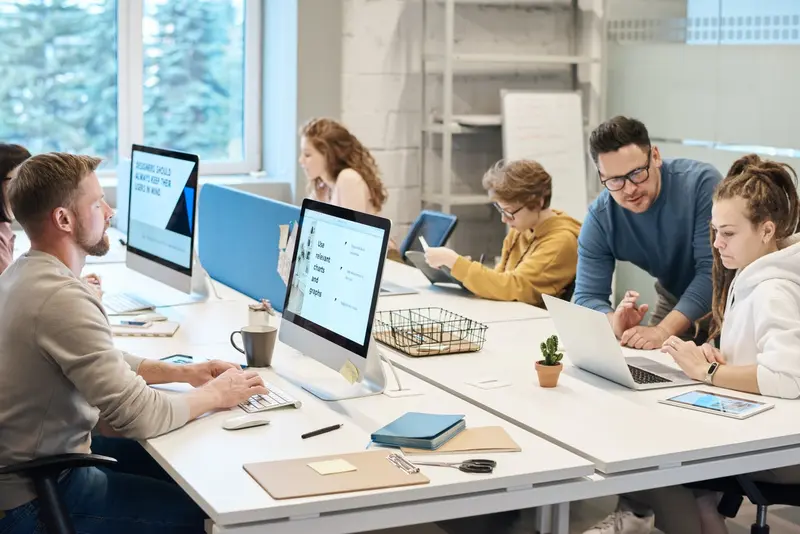 How to Pick the Right Payroll Solution