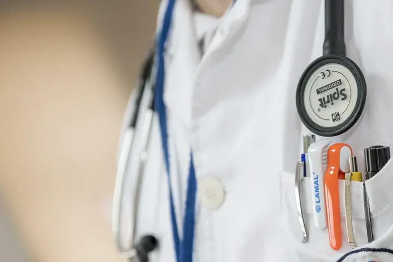 The Best Features and Use Cases for CRM Healthcare