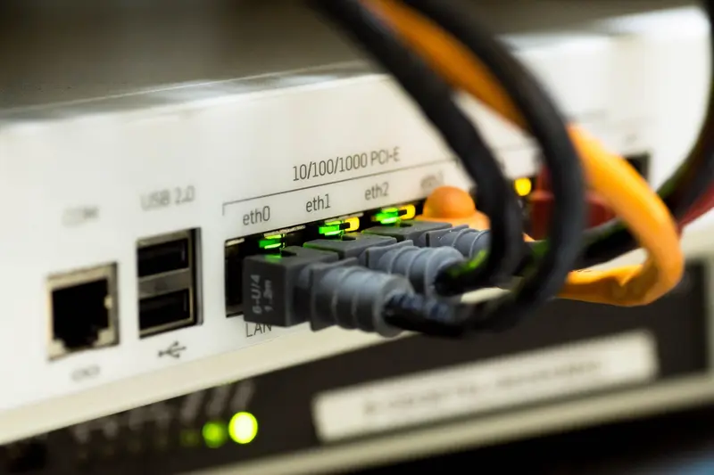 Routers vs Switches: What's the Difference?