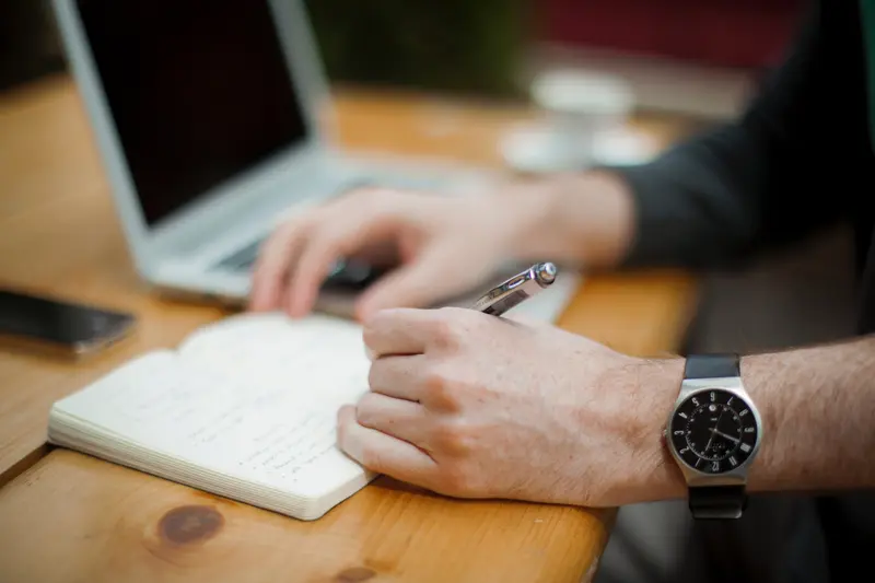 What are the Key Features of an LMS?