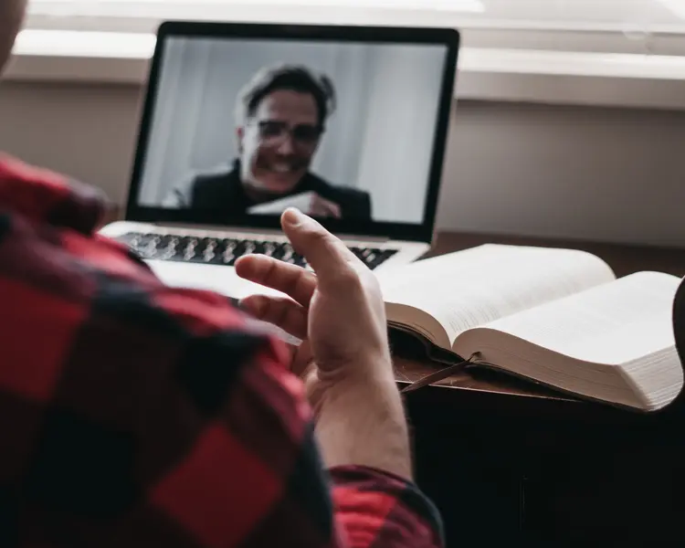  6 Ways Cloud Based Video Conferencing Software is Changing