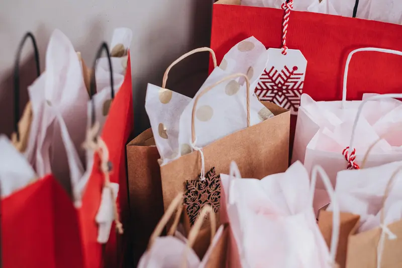 4 Ways to Use Your CRM During the Holiday Sales Season