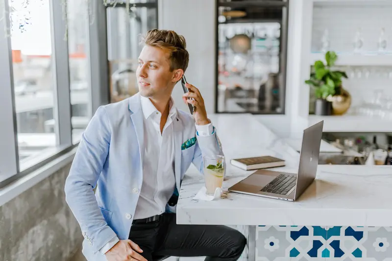 Why Should I Move to VoIP?