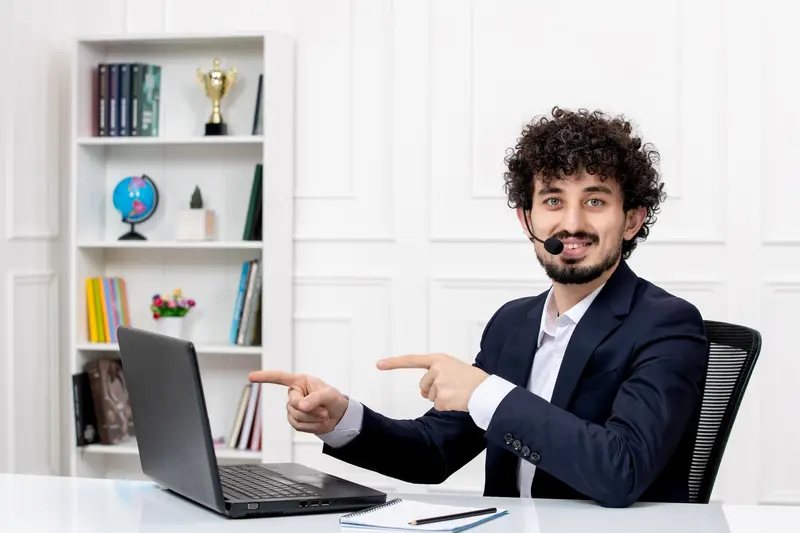 Contact Center Manager: The Best Qualities to Have