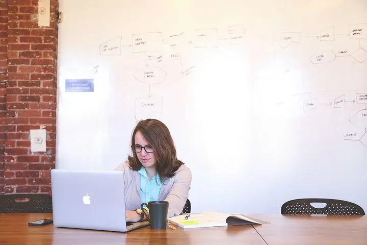 crm monday