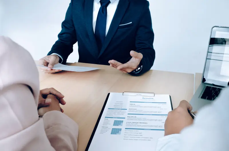 Why Use HR Software to Streamline Employee Management?