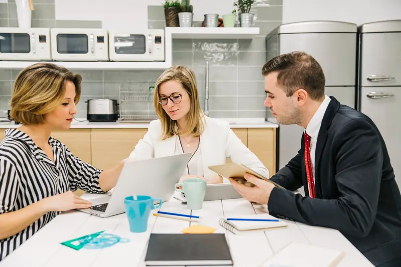 HR Software For Small Companies: The Complete Guide
