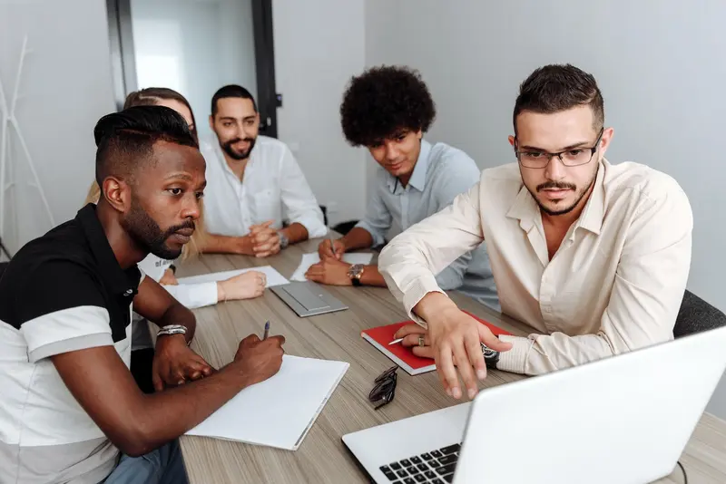 Top Considerations When Choosing a Hosted VoIP Provider