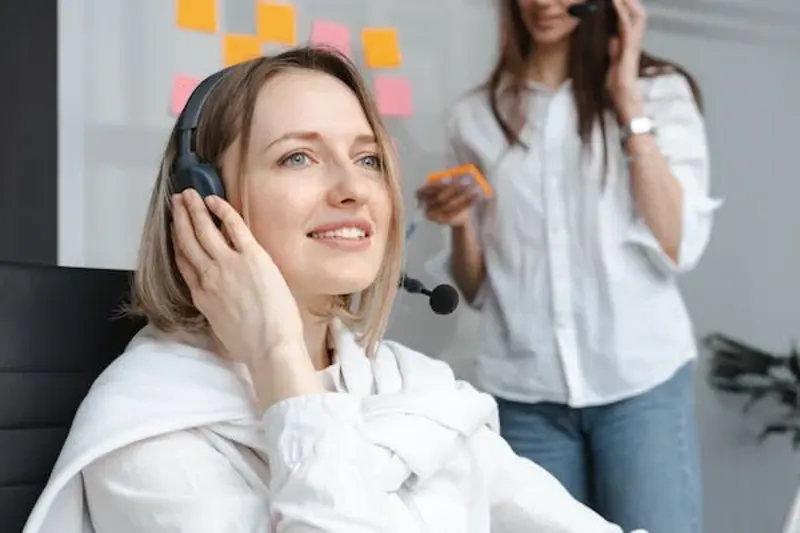 How to Research, Prepare, & Land the Perfect Call Center Job