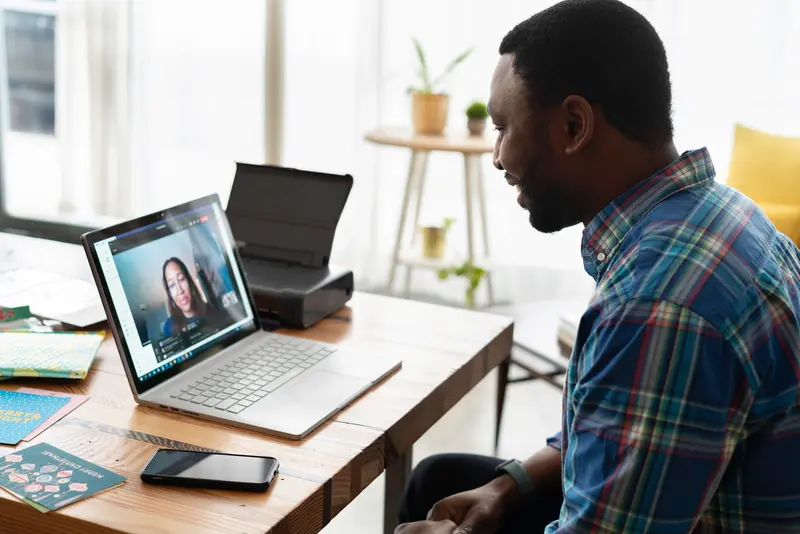 5 Things to Consider Before Buying a Video Conferencing System