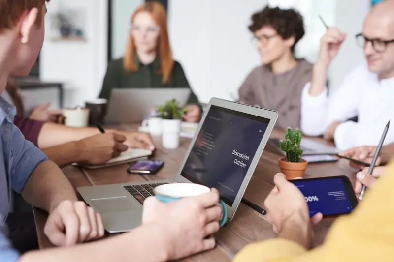 How to Compare Business Class Video Conference Products