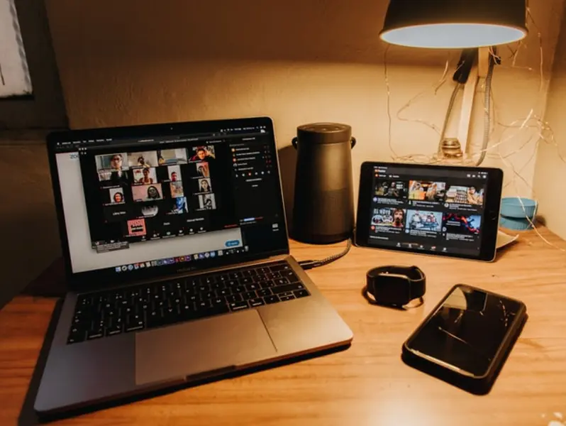 6 Questions to Ask About Conference Call Solutions