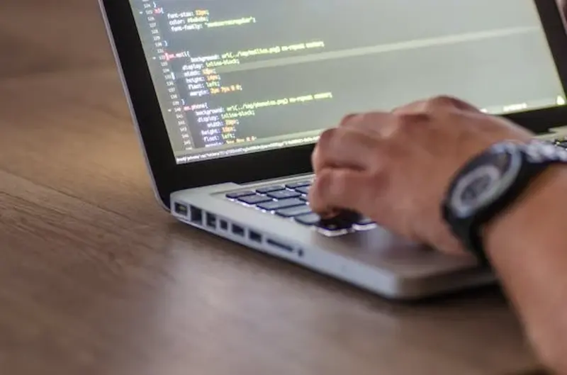 Software as a Service (SaaS) Advantages: VoIP, CRM & ERP