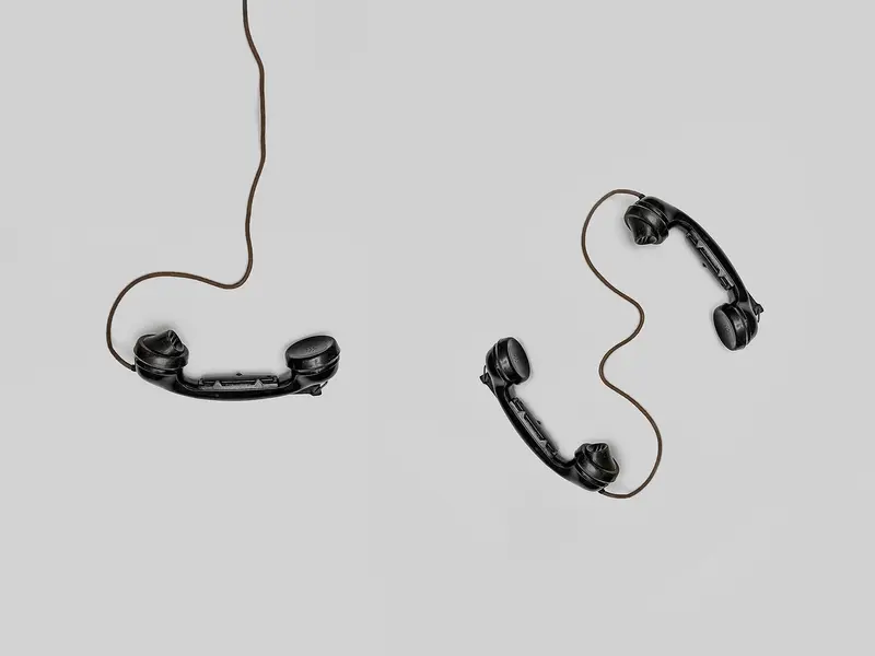 Hosted Phone System Solutions for Small Businesses 
