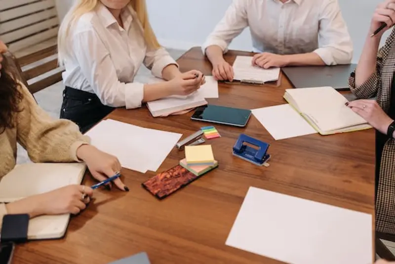 Best Ways to Use Open-Ended & Closed-Ended Questions in Sales 